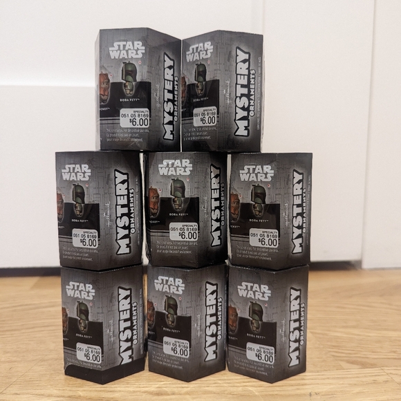 Lot of 8 Star Wars Mystery Ornaments sealed - Picture 1 of 3